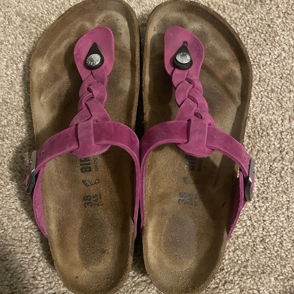 Birkenstock Women's Gizeh Braided
Oiled Leather in Festival Fuschia